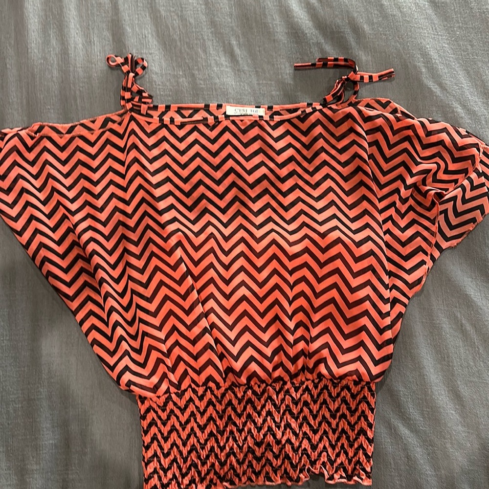 Orange/Black - size M - Chevron print shirt